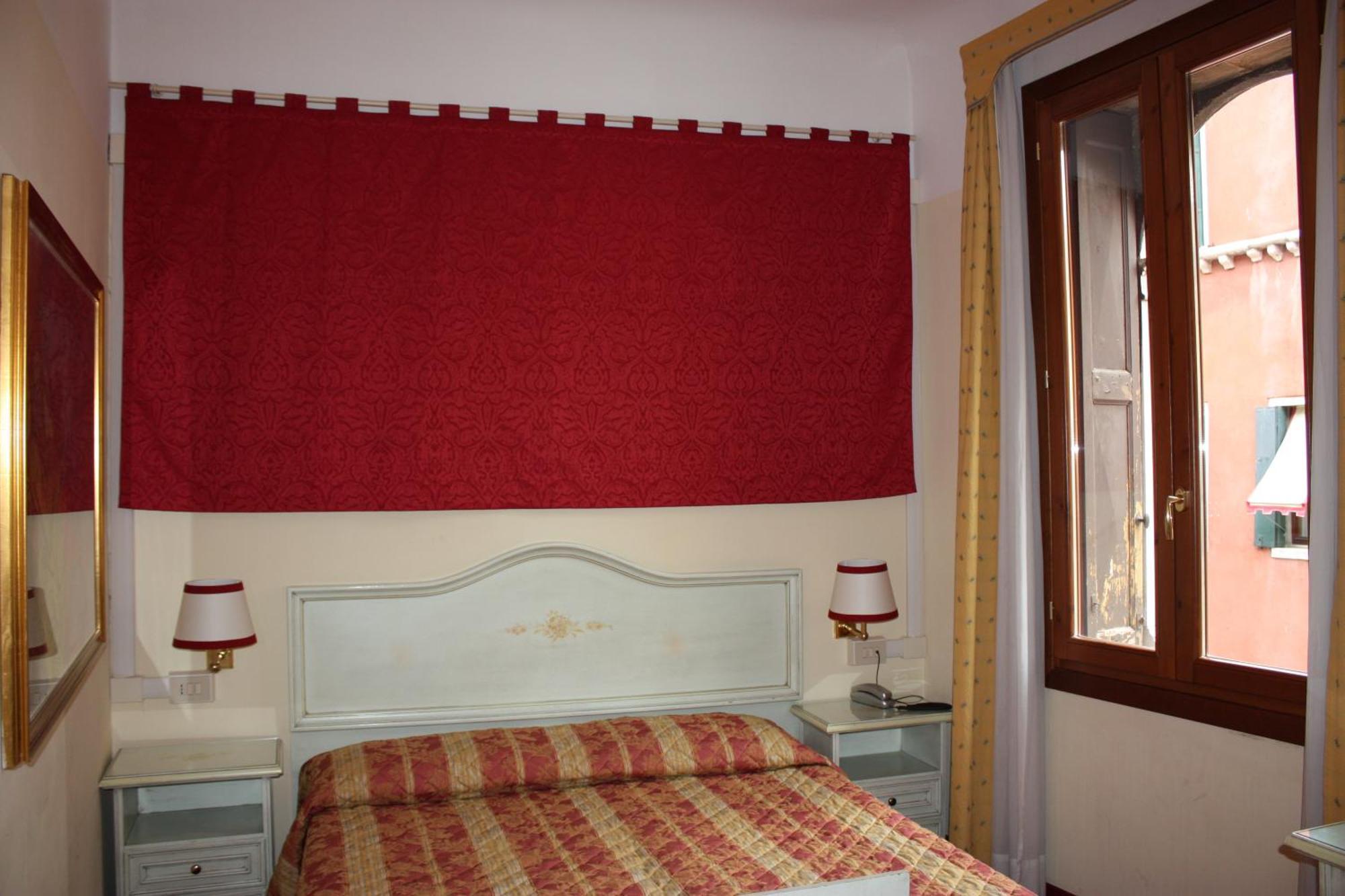 Ca' Pedrocchi Venezia